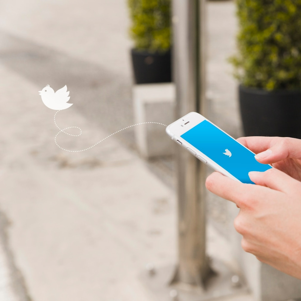 Twitter permite a sus usuarios compartir de nuevo URLs a través de mensajes directos