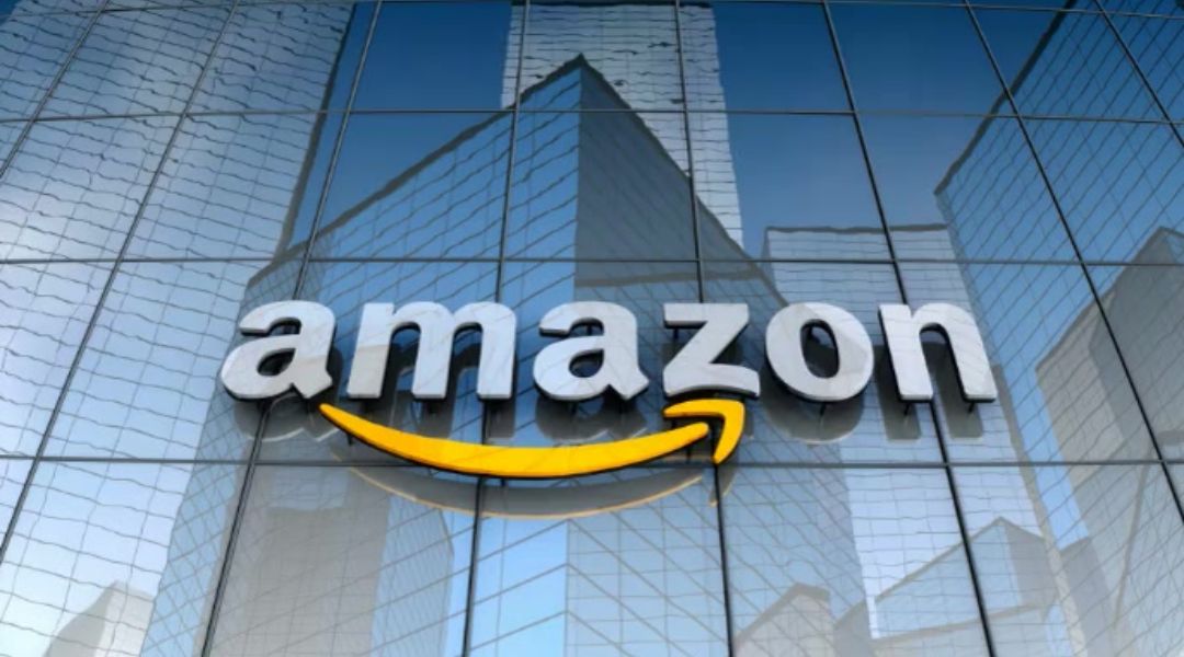 Amazon demanda a cuatro empresas que venden valoraciones de sus productos