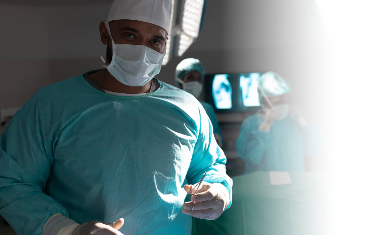 Portafolio /&nbsp;Imagen corporativa&nbsp;/&nbsp;Dr. León Mora MD.