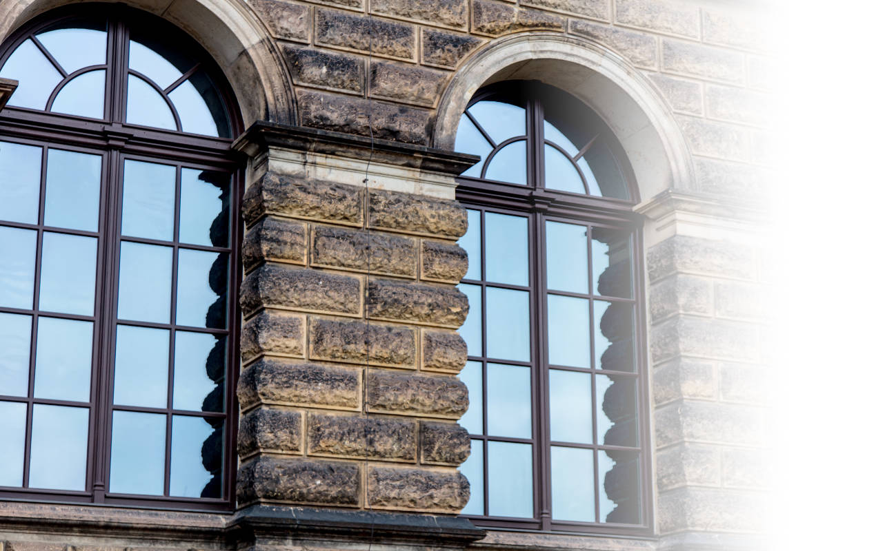 Portafolio /&nbsp;Imagen corporativa&nbsp;/&nbsp;Metálicas y Vidrios El Taller