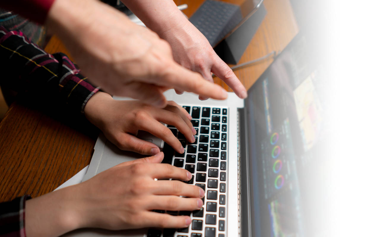 Portafolio /&nbsp;Imagen corporativa&nbsp;/&nbsp;Movidirect Tecnología en movimiento