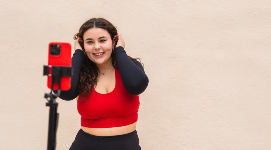 YouTube lanza una función que convierte imágenes en vídeos para Shorts