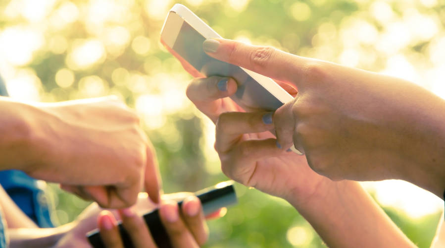 Historia de las Redes Sociales: cómo nacieron y cuál fue su evolución